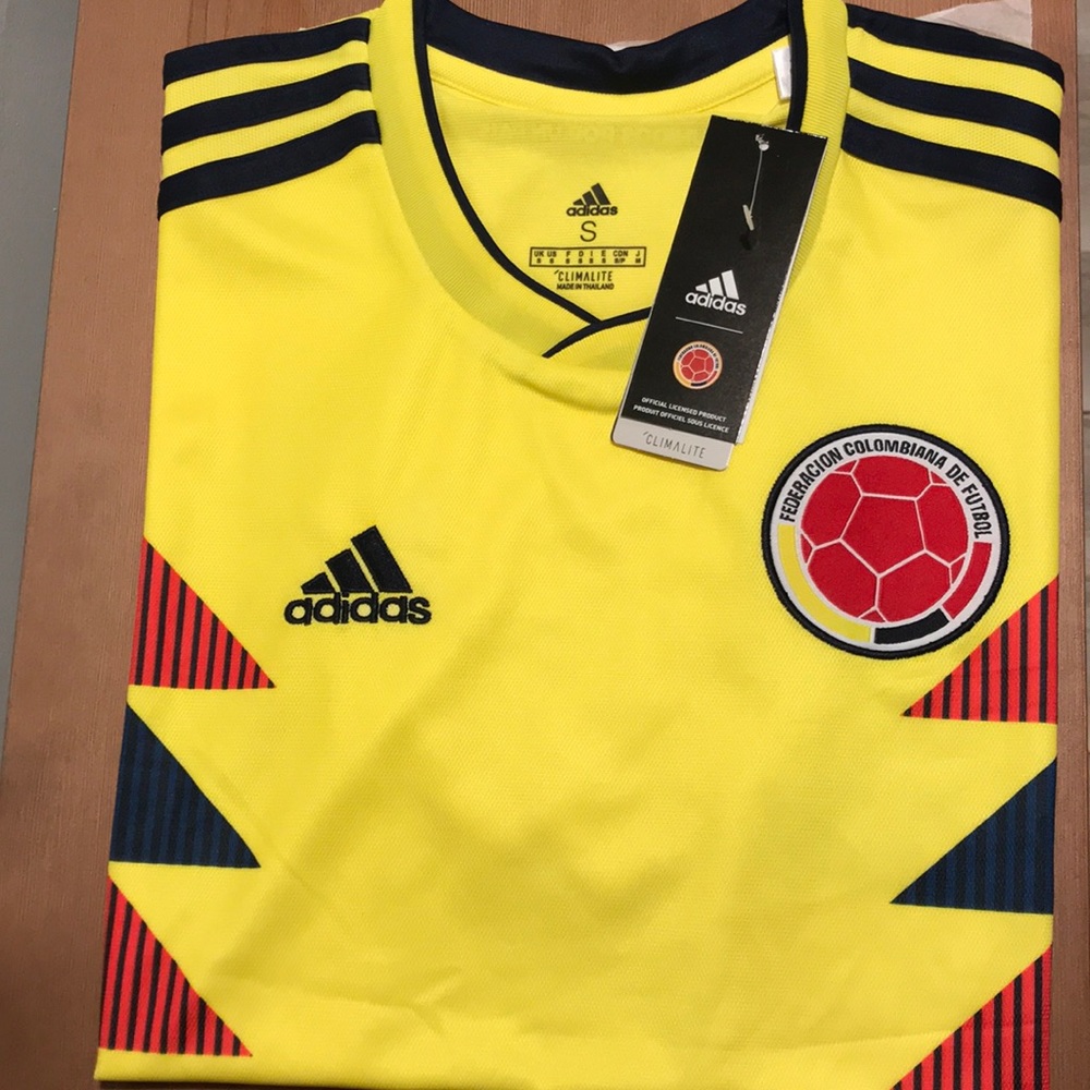 men soccer Colombian jersey